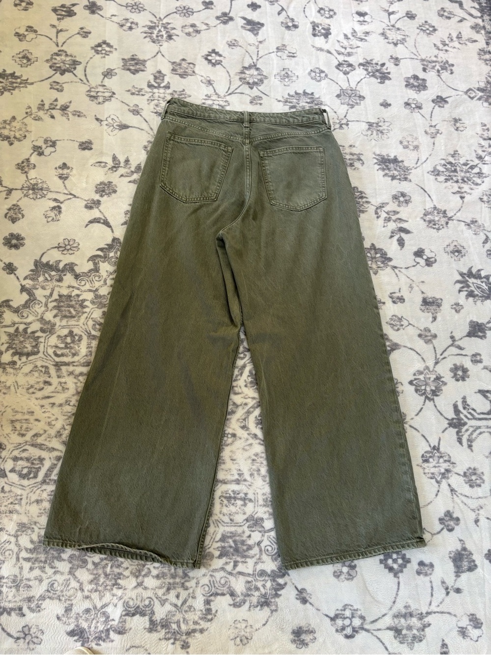 Abercrombie & Fitch Olive Green Wide Leg High-Rise Jeans - Picture 5 of 6